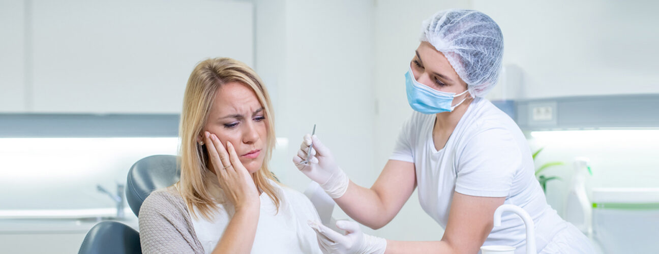 How to Treat Dull Pain When Biting Down?